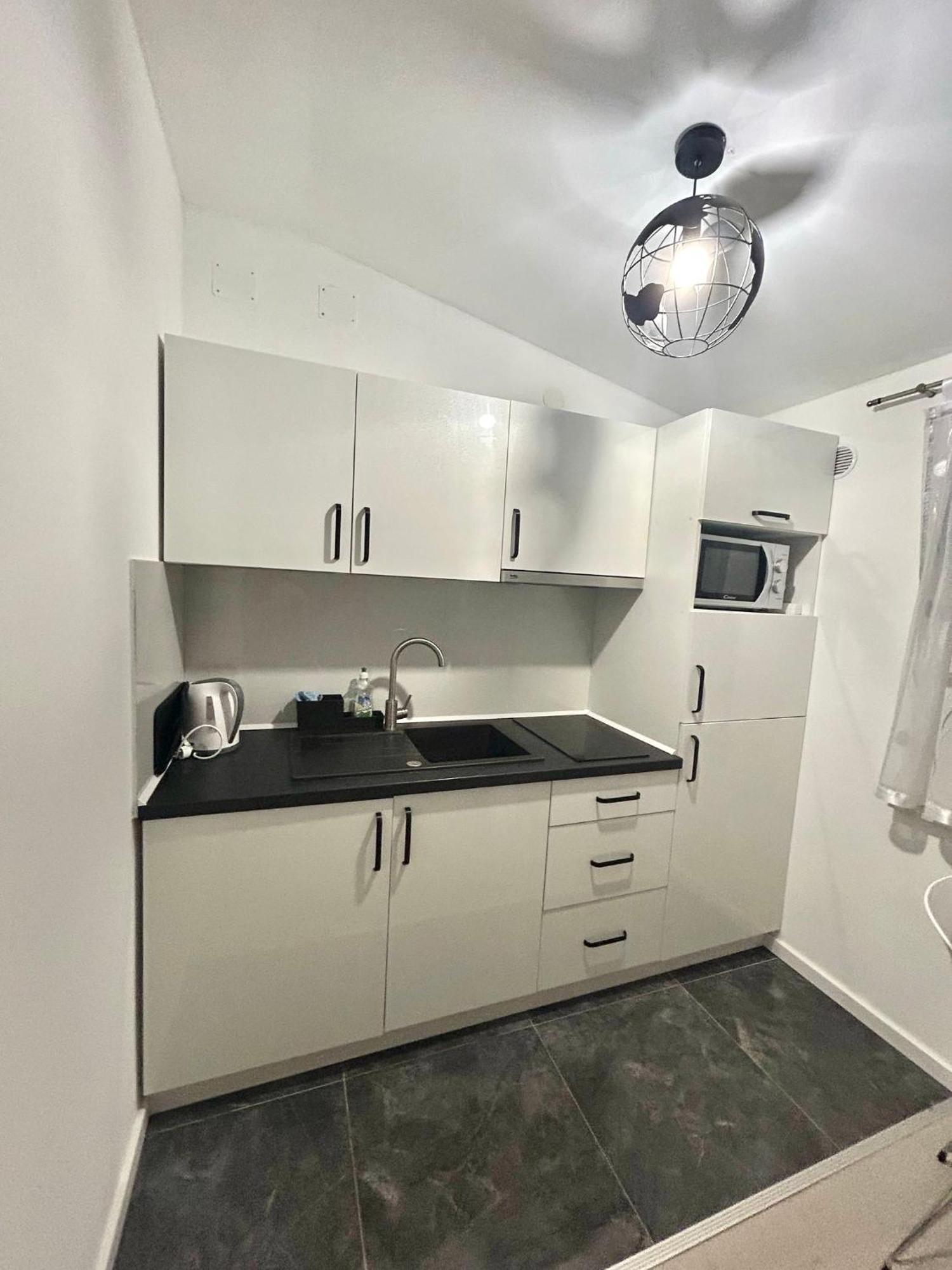 Apartmani Kid Vir Esterno foto