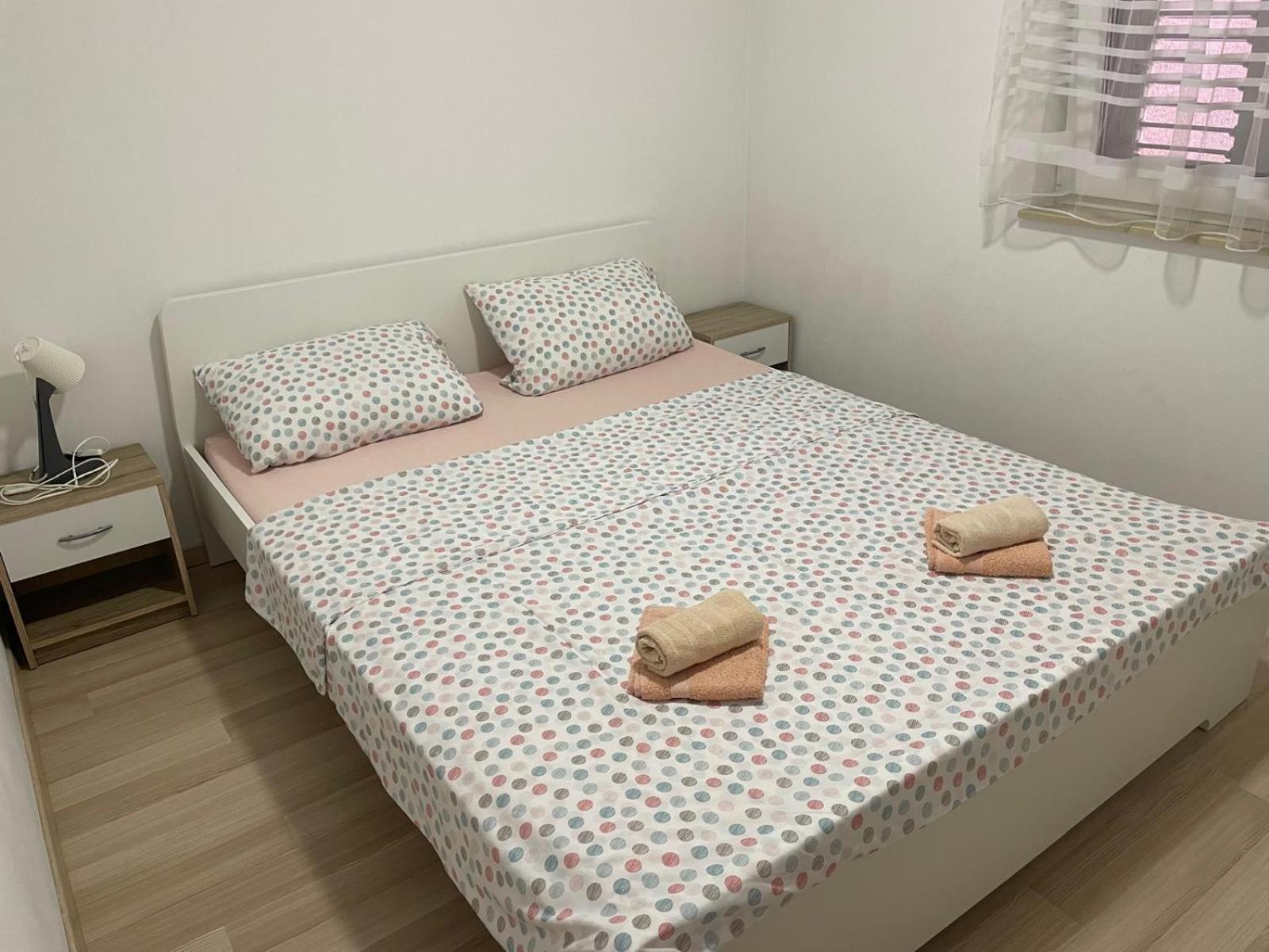 Apartmani Kid Vir Esterno foto
